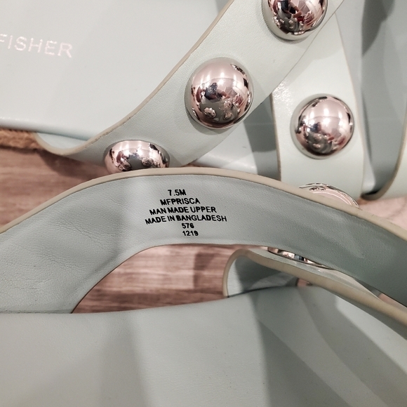 NEW Marc Fisher Prisca Ball-studded Espadrille Sandals - Picture 6 of 7